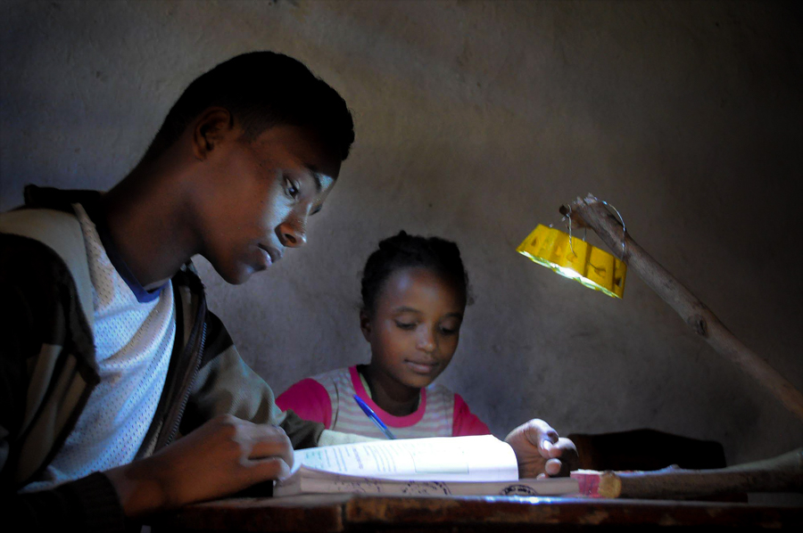 Solar sun buddy's PALS illuminate light on energy poverty for events and teamwork activities
